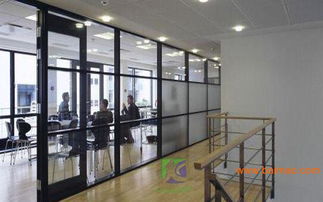 全面解讀80款辦公室裝修隔斷材料 單玻、雙玻與百葉屏風(fēng)供應(yīng)指南
